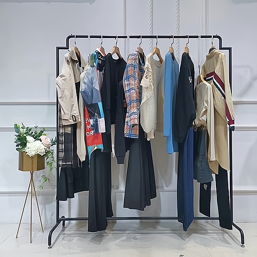 噢姆女装 用产品和服务打动服装鞋帽消费者